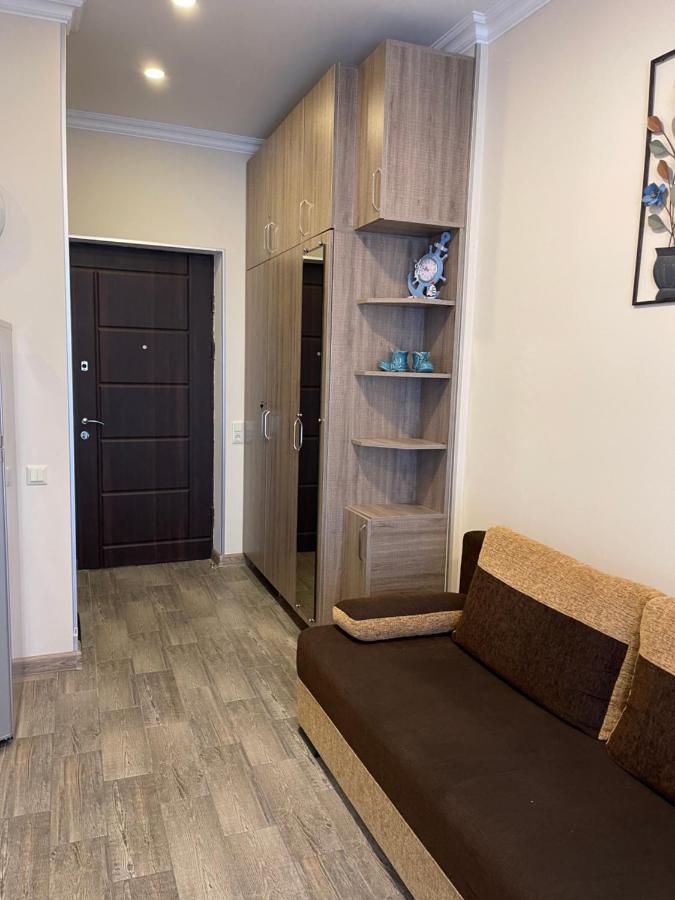 Apartments Kristo Батуми Экстерьер фото