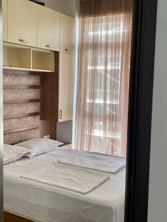 Apartments Kristo Батуми Экстерьер фото