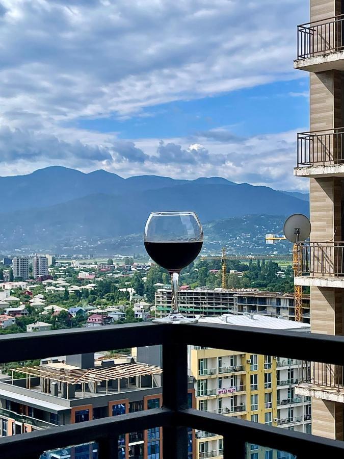 Apartments Kristo Батуми Экстерьер фото