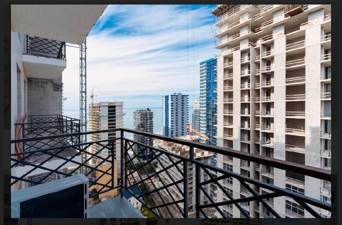Apartments Kristo Батуми Экстерьер фото