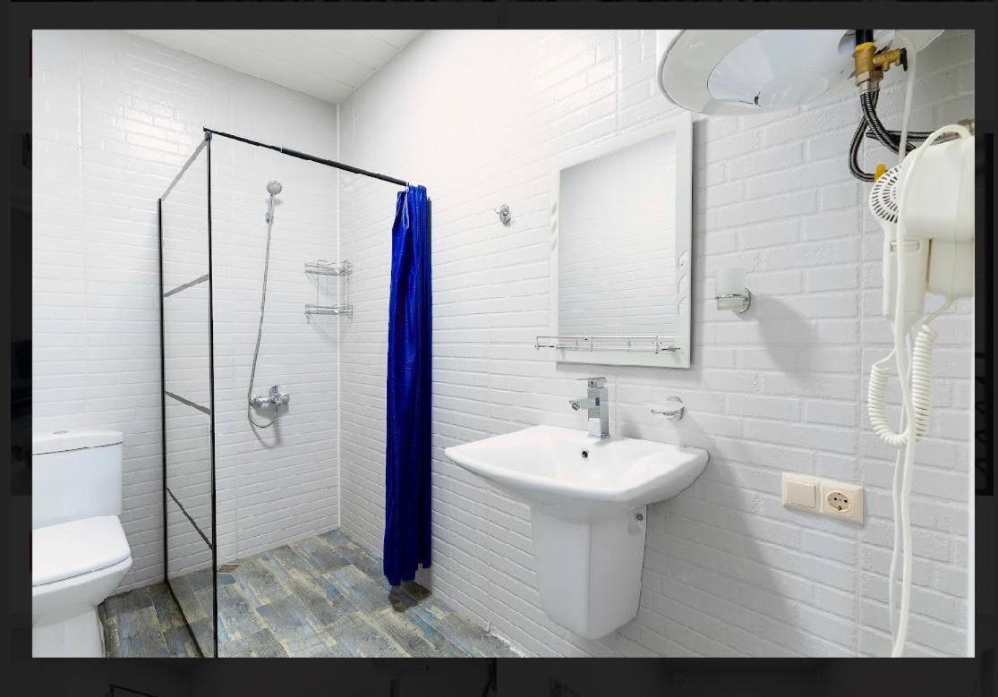 Apartments Kristo Батуми Экстерьер фото