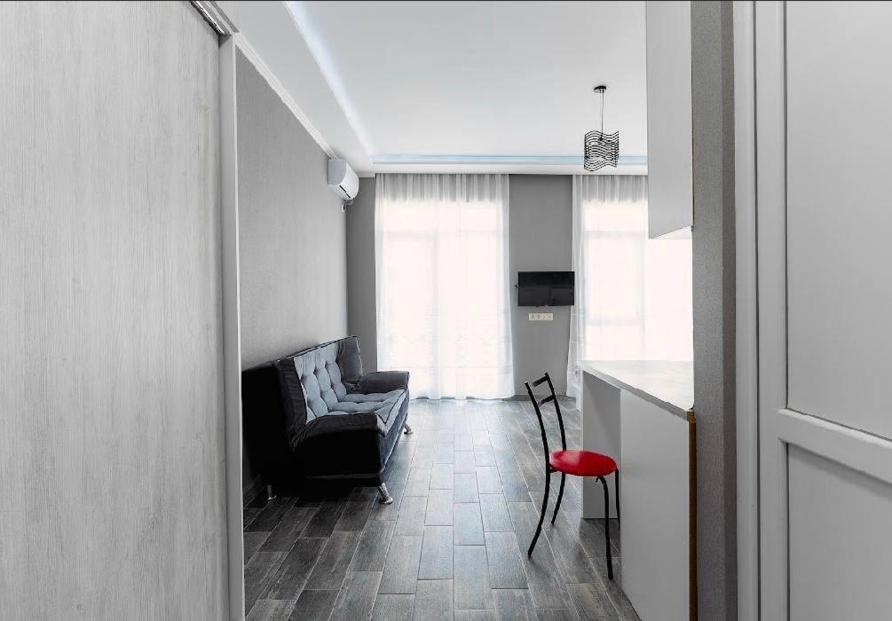 Apartments Kristo Батуми Экстерьер фото